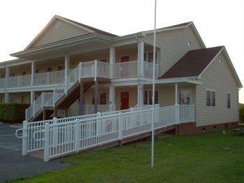 Shore Stay Suites Cape Charles Esterno foto
