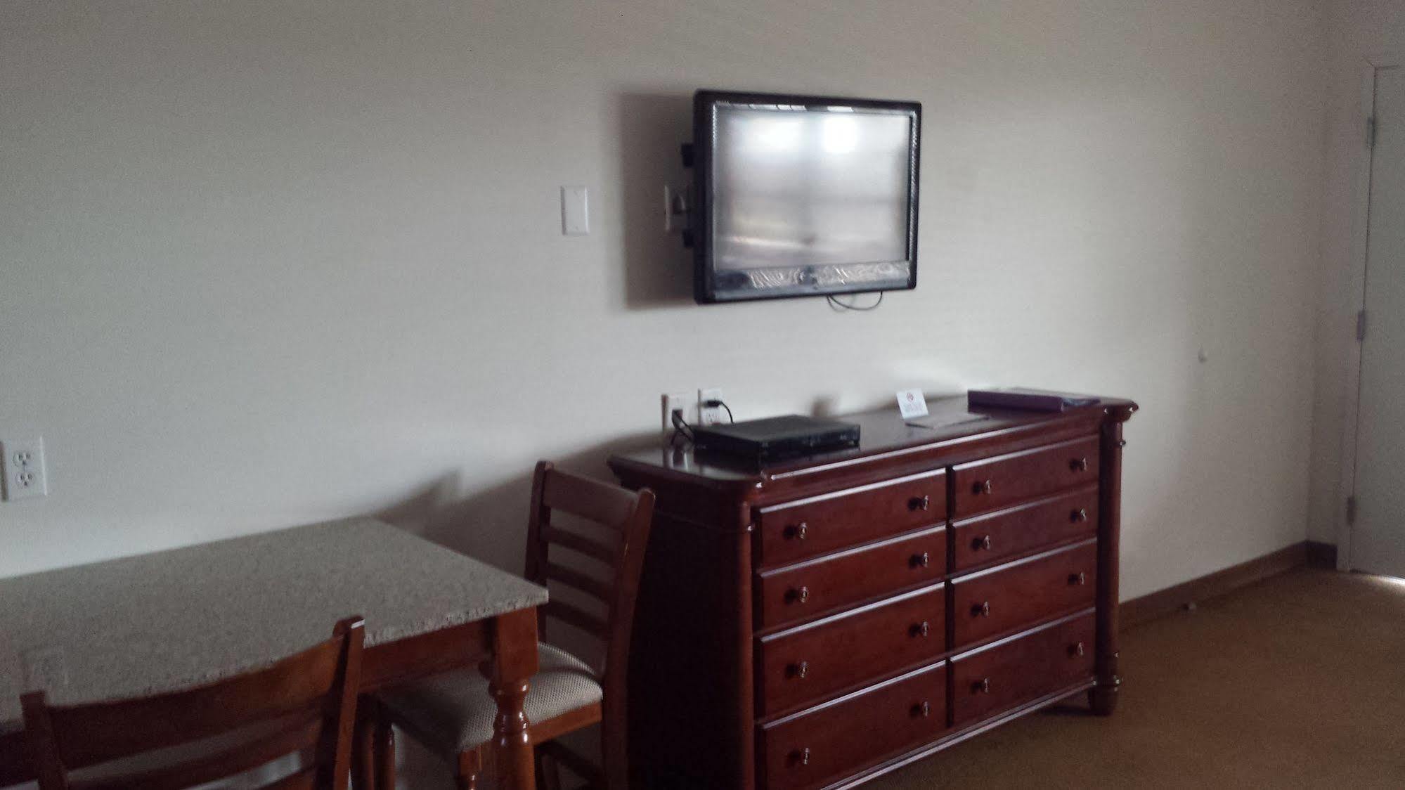 Shore Stay Suites Cape Charles Esterno foto