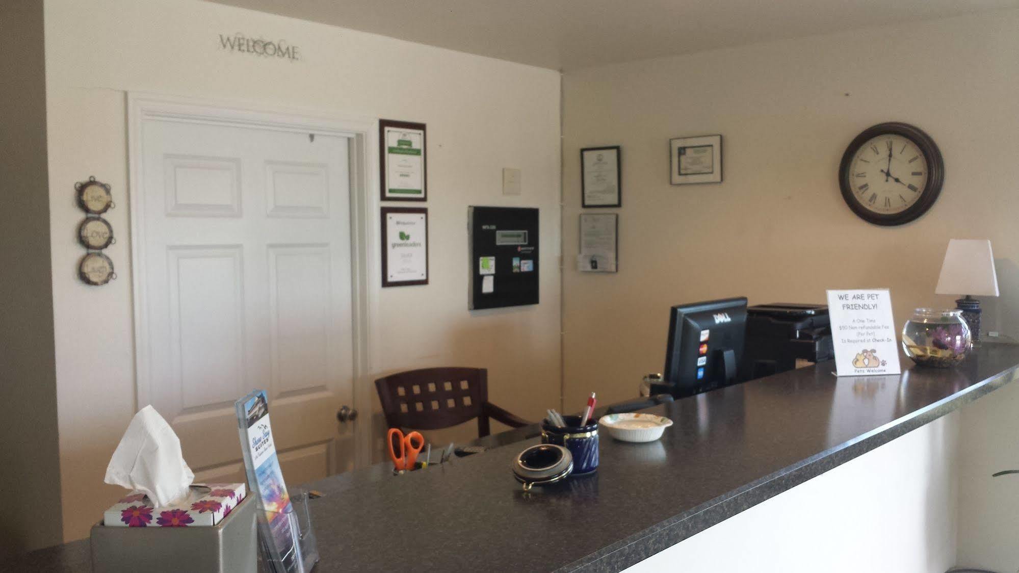 Shore Stay Suites Cape Charles Esterno foto