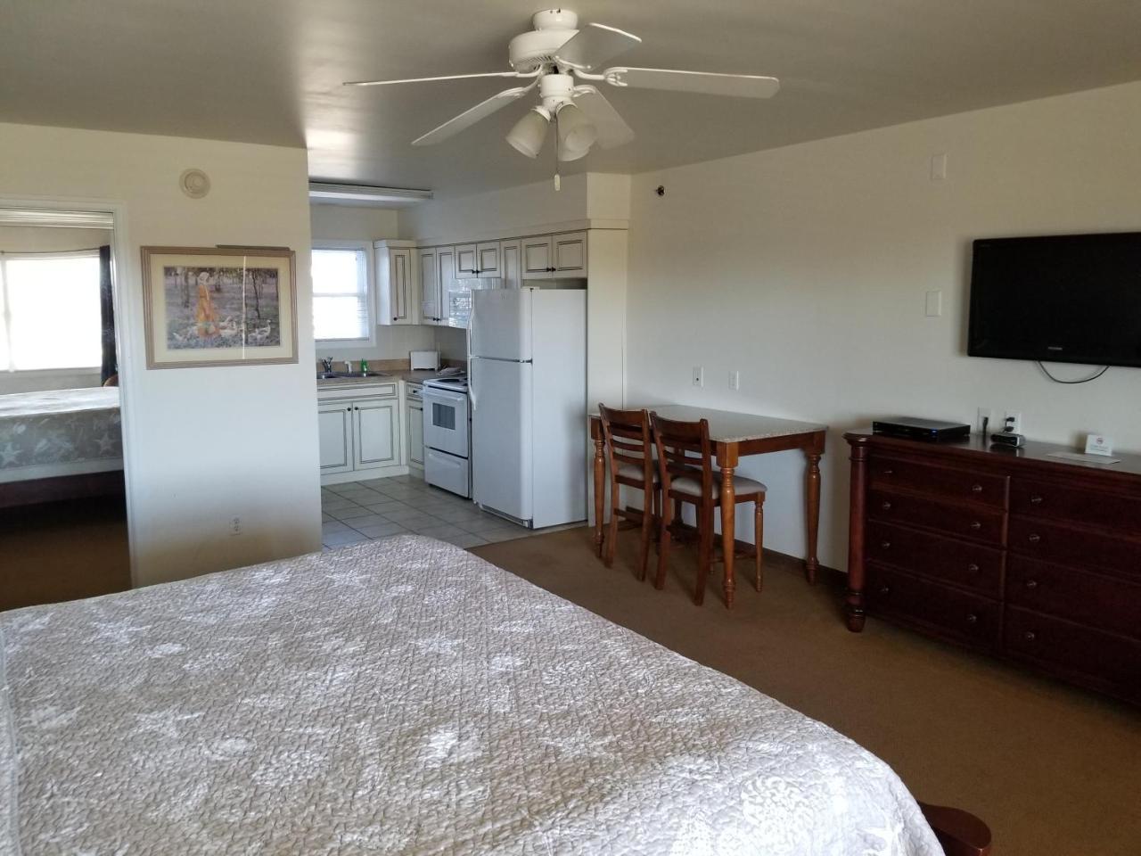 Shore Stay Suites Cape Charles Esterno foto